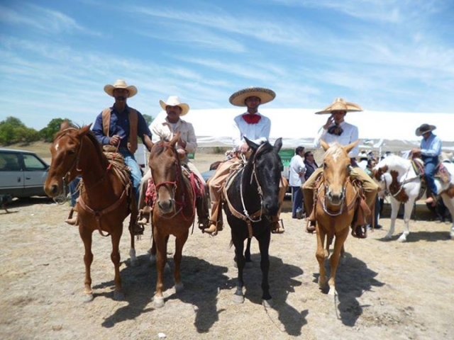 paseos  en huichapan.jpg